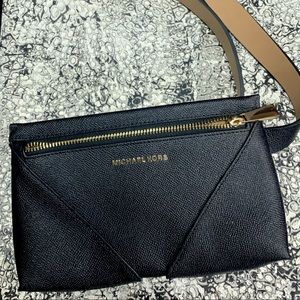 Michael Kors Crossbody Bag